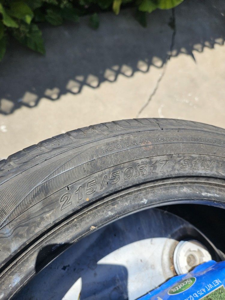Westlake 215/ 50 R17 91w