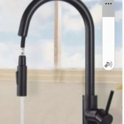 KITCHEN FAUCET 