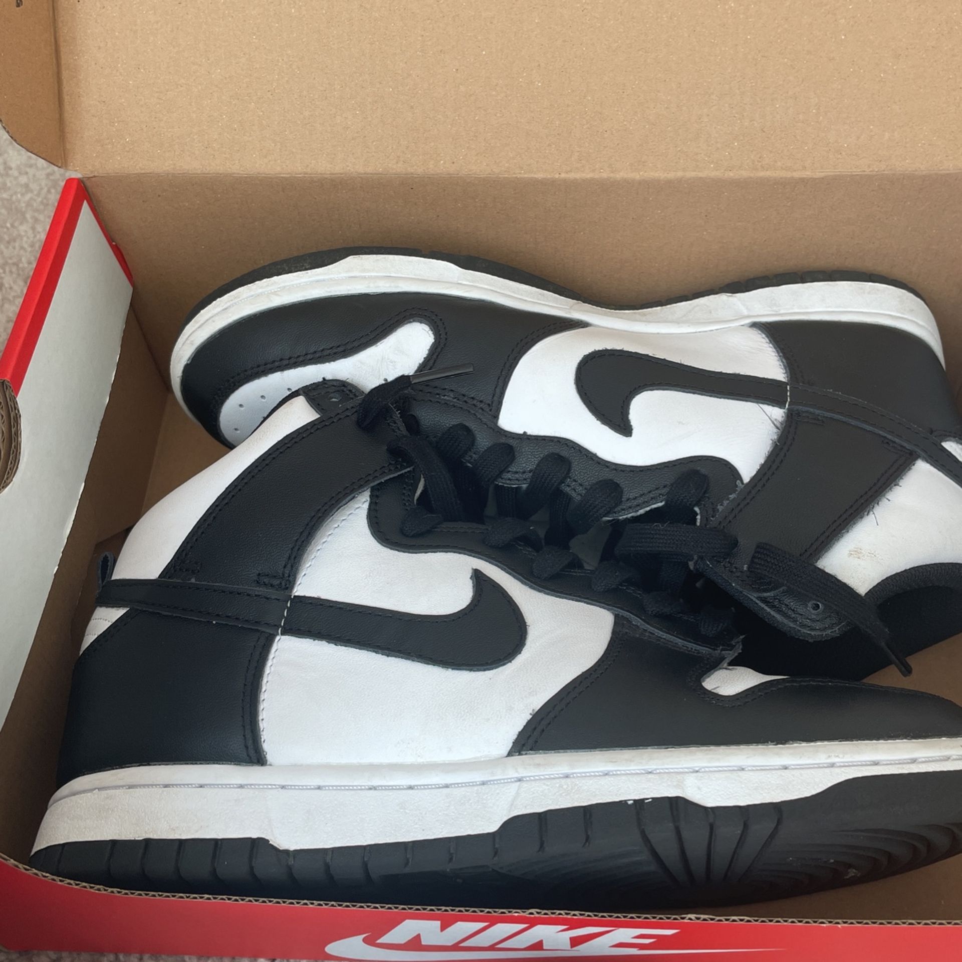 dunk high panda size 9.5