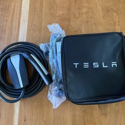 Tesla Portable Level 2/1 Charger OEM