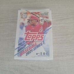 Topps 2021 Series 1 MLB Baseball Trading Cards Hanger Box- 67 Cards