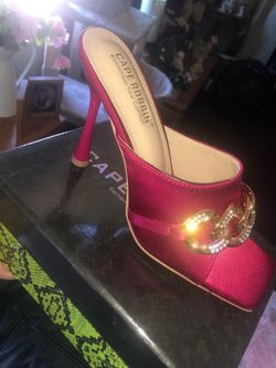 New 8.5 Stilettos heels,  regular 30$