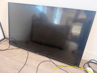 40 Inch TCL TV