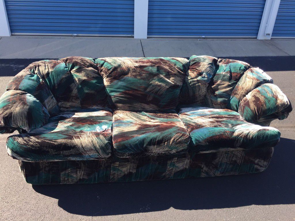 3 piece couch set.