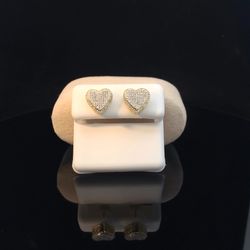 10K Gold With 0.25 Natural Diamond Earrings