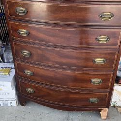 Elegant Dresser