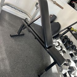 Adjustable Weight Bench