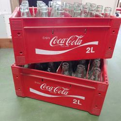 Vintage Coke Crate W/Bottles