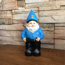 Police Officer Sheriff Gnome Desk Garden Statue 9” H New