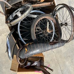 Free Schwinn and muscle bike stuff