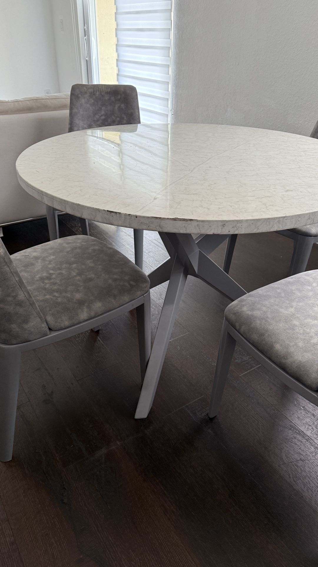 four-seat dining room