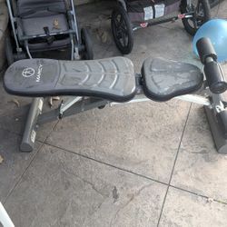 Adjustable Weight Bench 