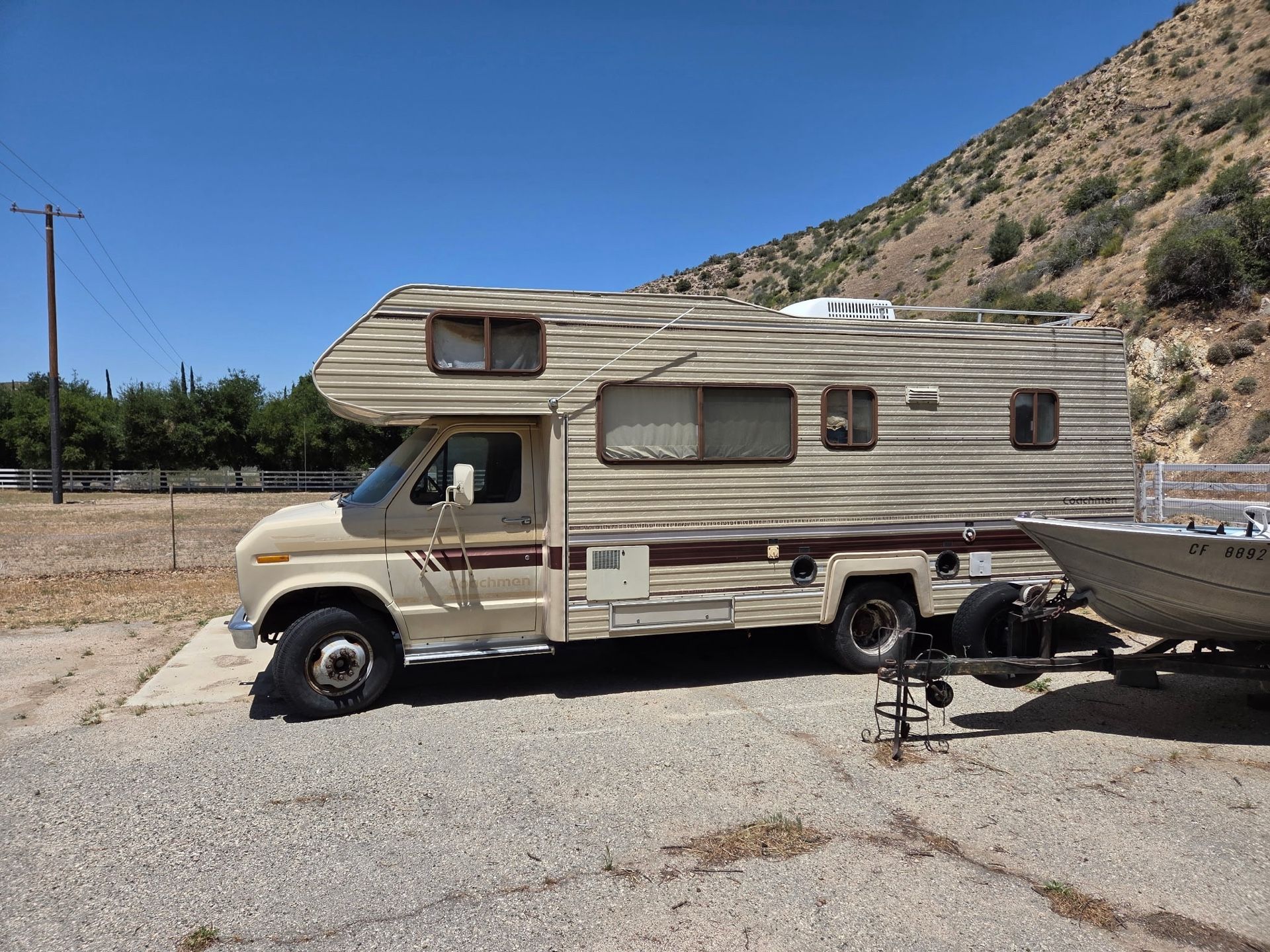 1985 Rv/bus 1985 coachmen motorhome for Sale in Santa Clarita, CA - OfferUp
