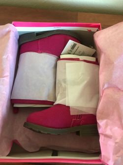 Carter’s toddler size 5 Pink