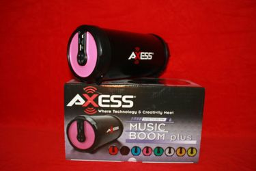 Axess bazooka Bluetooth speaker SD card,slot USB port,FM radio