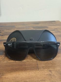 Ray-Ban Polarized Boyfriend Sunglasses with Case