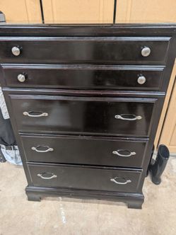 Free dresser