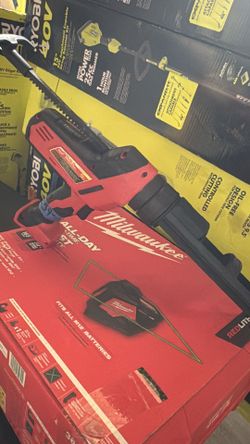 Milwaukee M18 18V Lithium-lon Cordless 10 oz. Caulk and Adhesive Gun (Tool-Only)