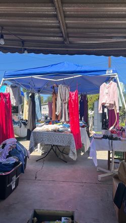 Yard sale Pomona - Lexington & White Ave
