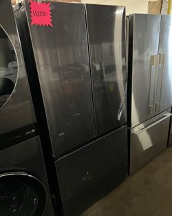 Samsung Black Stainless Steel French Door 33 Inch Refrigerator