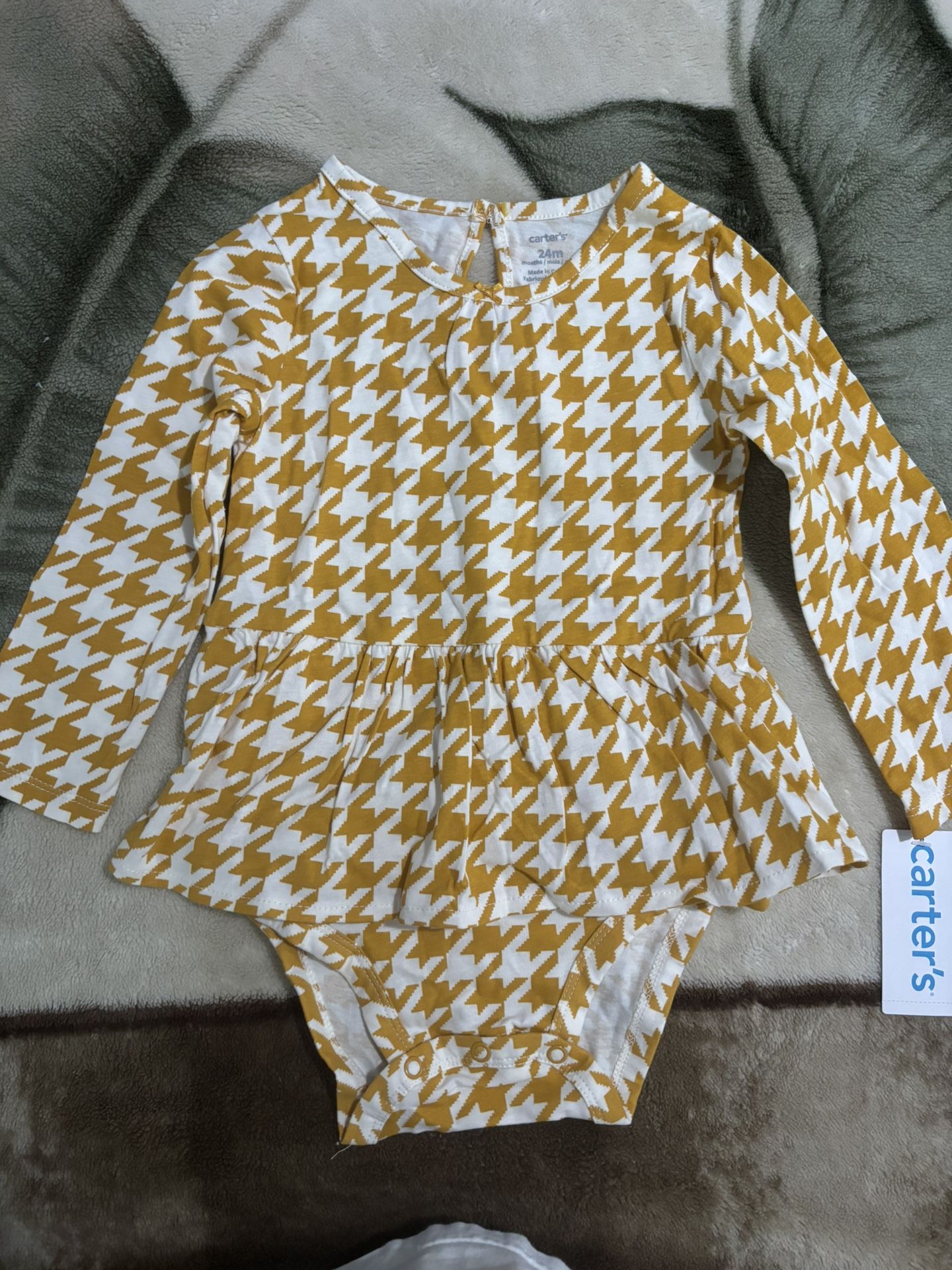 24m New Girl Bodysuit