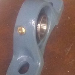 AMI pillow block bearings