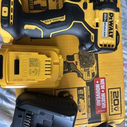 Dewalt