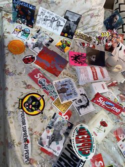 Supreme/Bape/Palace/Offwhite accessories