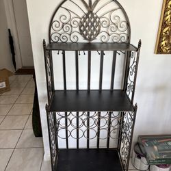 Bar Stool Stand For Kitchen Or Living Room Great Condition 