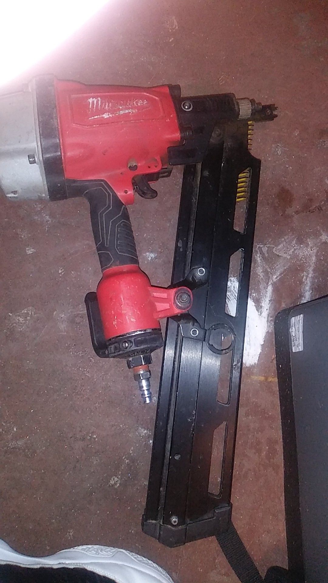 Milwaukee nail gun