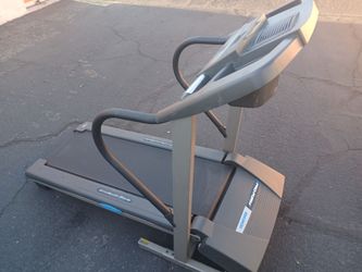 ProForm 500S Treadmill with ProSoft Plus Deck