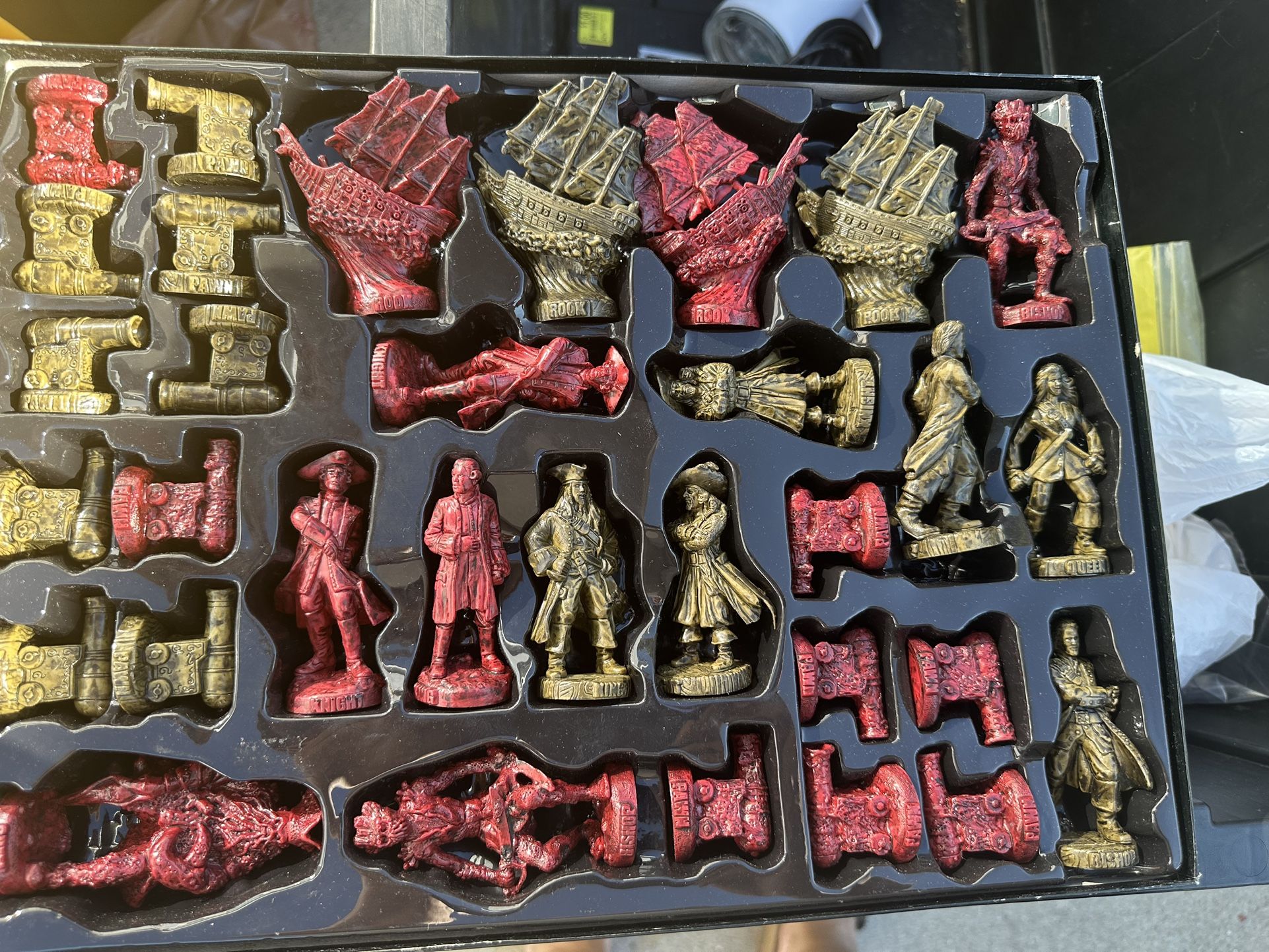 Pirates Of The Caribbean Chess Set