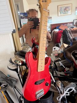 Kids electric guitar with bag