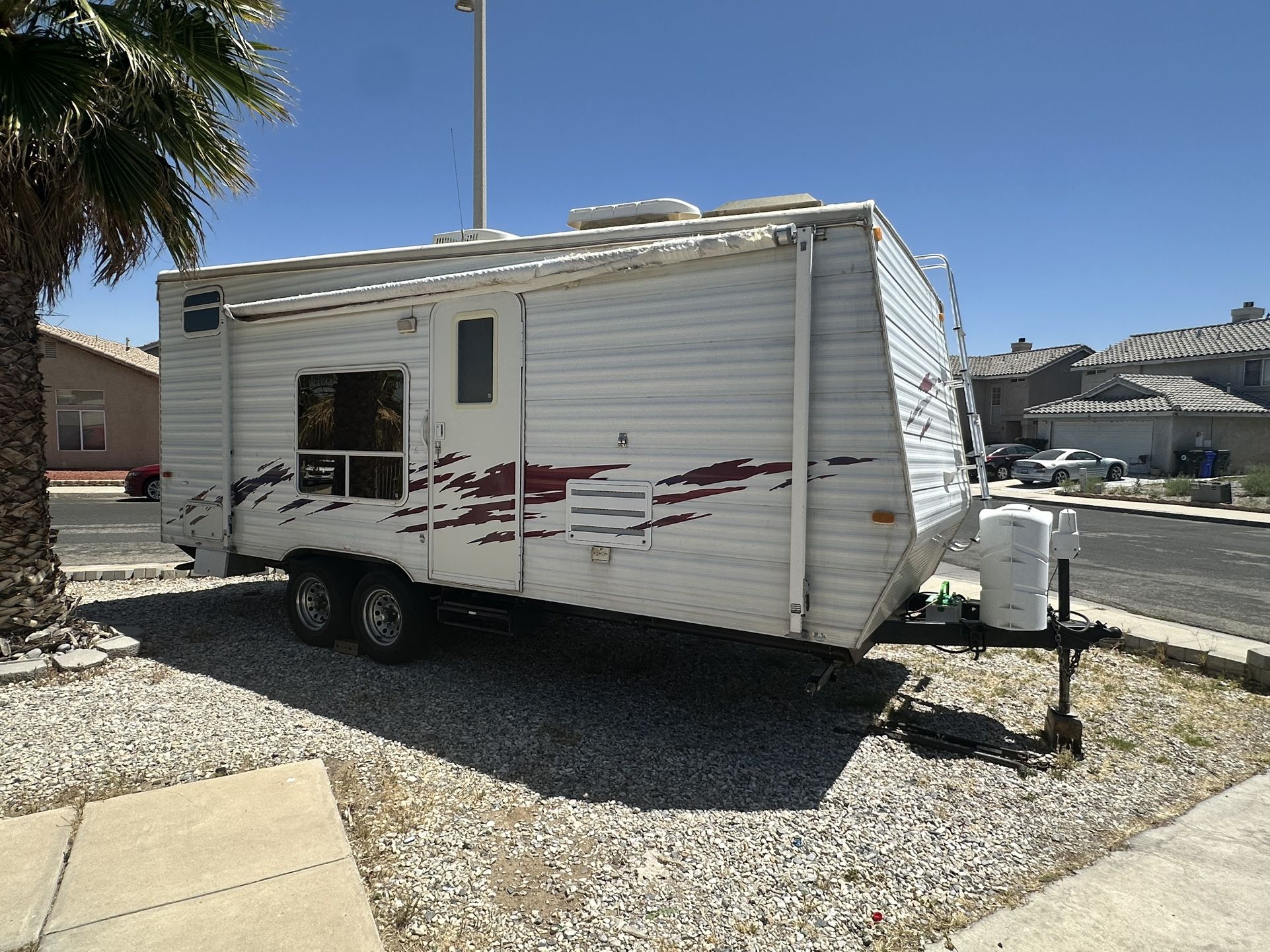 2003 Ragen 20’ Toy Hauler 