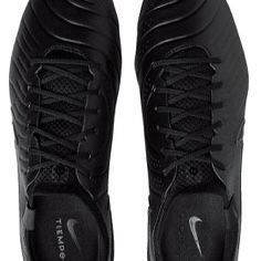 Nike Tiempo Soccer Shoes  Size 9.5