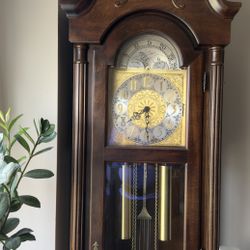 Ridgewayy Grandfathers Clock