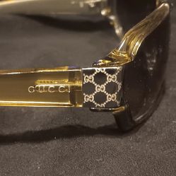 GUCCI SUNGLASSES 