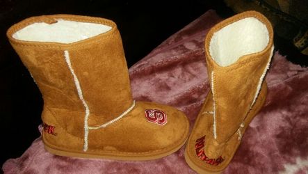 North Carolina State...slipper boots...ladies sz 7/8..nwot