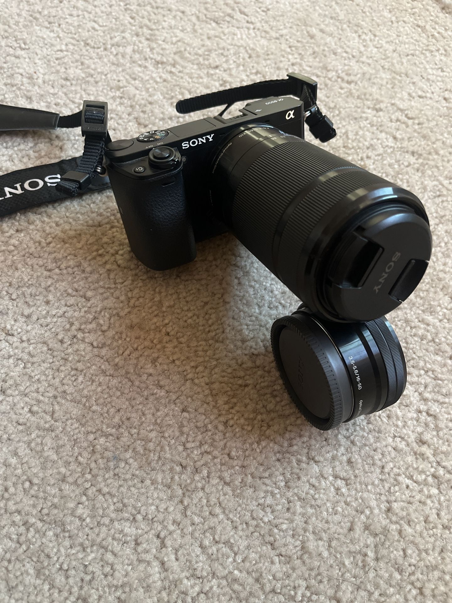 Sony A6000