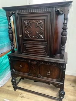 Antique buffet, Early 1900