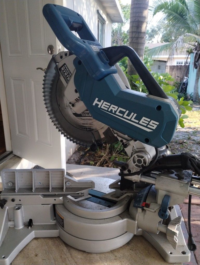 Hercules Miter Saw Hercules Miter Saw used once with box. $200