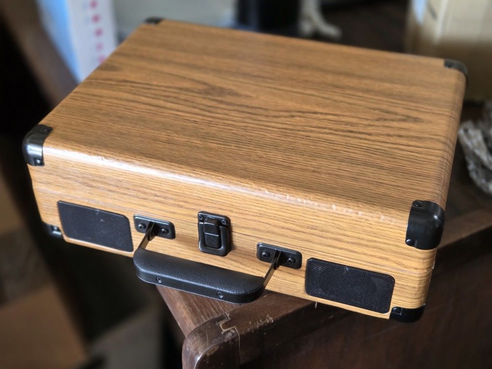 Asmuse Vinyl Record Player, 3 Speed Turntable Bluetooth Record Player with 2 Built in Stereo Speakers Supports AUX in, Portable Suitcase Vintage Wood