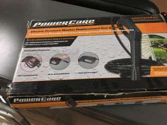 Pressure washer hose and gun