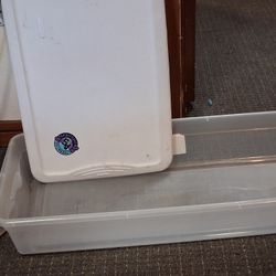Plastic Storage Bin W Lid