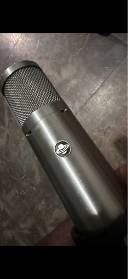 Saturn Audio Large Diaphragm Condenser Microphone