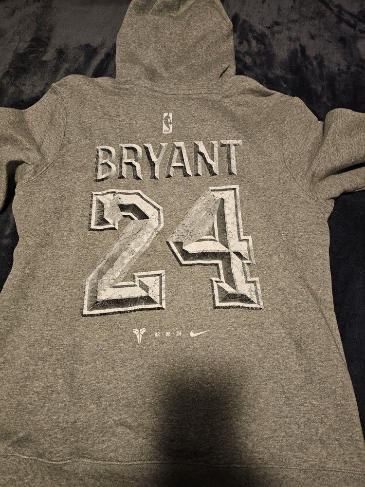 Kobe Bryant Sweater