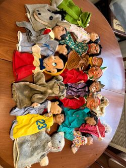 Vintage Hand Puppet Collection – 19 pieces