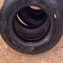 Semi Truck Tires 