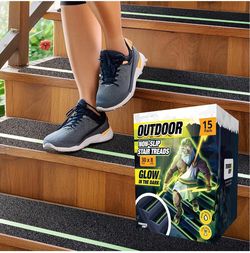 15-Pack Glow in the Dark 30" x 8"Weather Resistant Outdoor Stair Treads 80-Grit