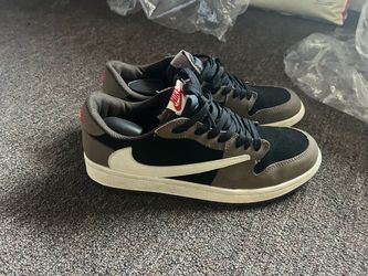 Travis Scott Low Jordan 1s size 12